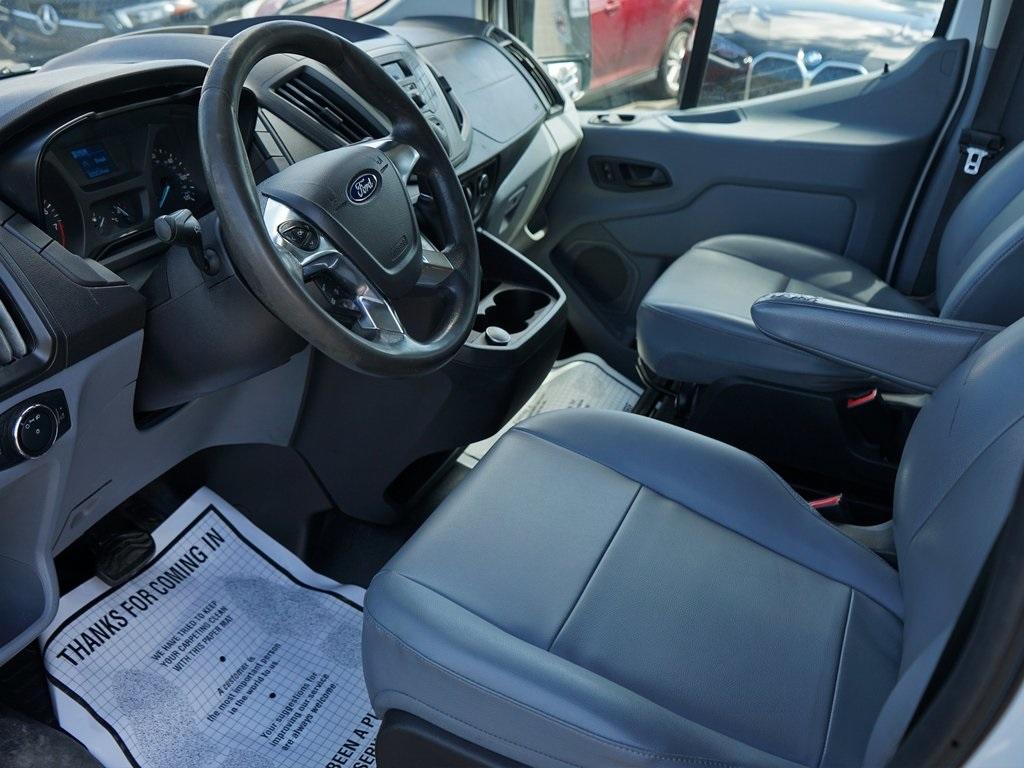 Thumbnail image of 2018 Ford Transit at Auto Expo Store