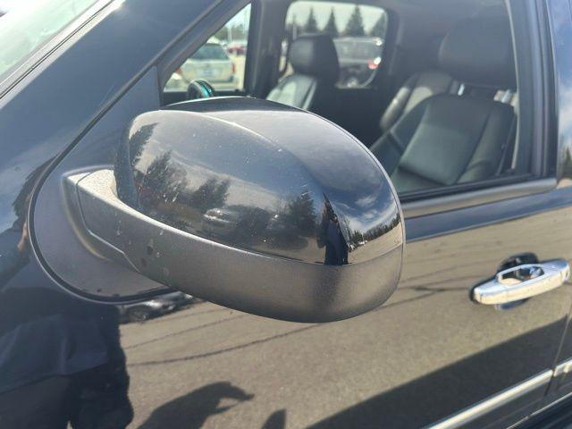 Thumbnail image of 2014 GMC Yukon XL at Page Honda of Bloomfield