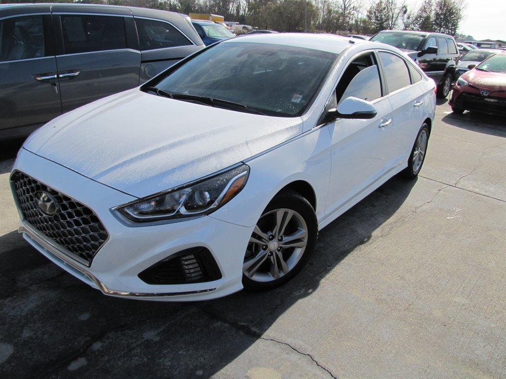 Thumbnail image of 2019 Hyundai SONATA at Bell's Auto Sales INC