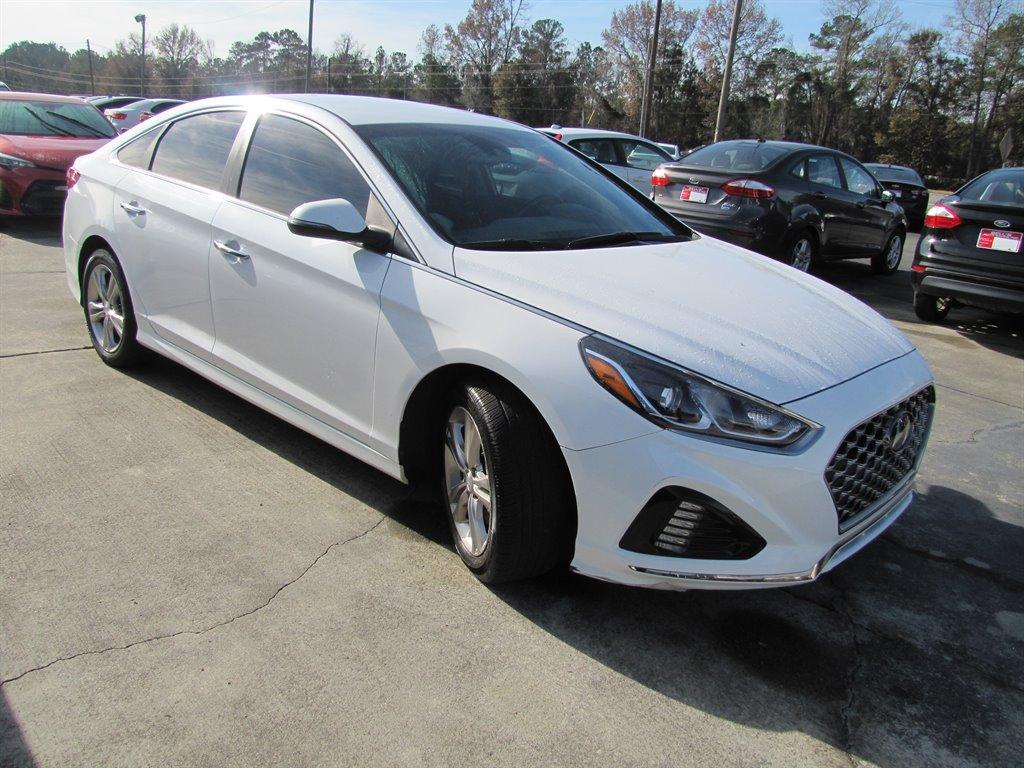 Thumbnail image of 2019 Hyundai SONATA at Bell's Auto Sales INC
