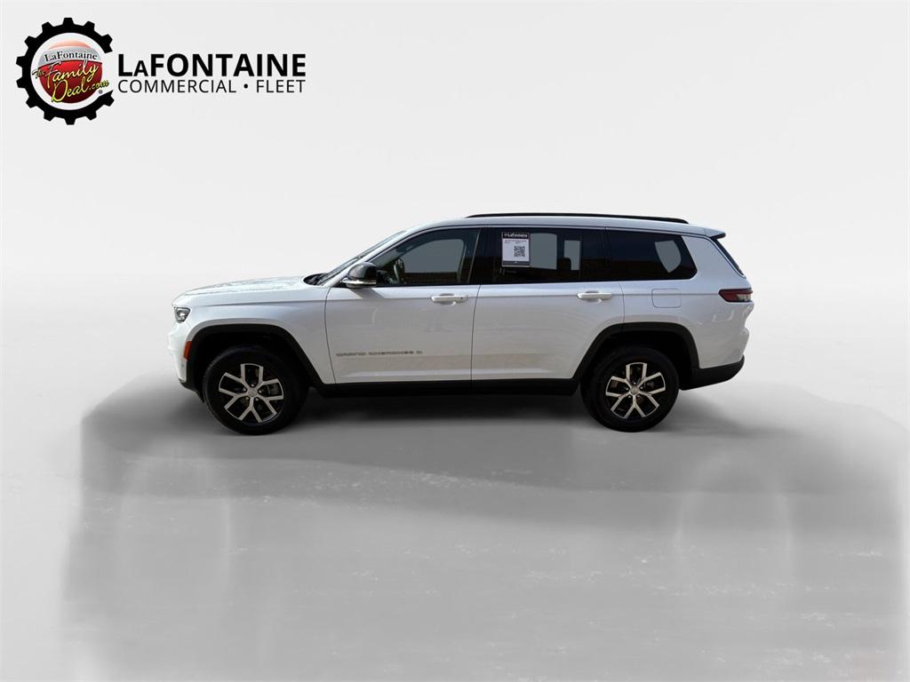 Thumbnail image of 2024 Jeep Grand Cherokee L at LaFontaine Chrysler Dodge Jeep Ram of Walled Lake
