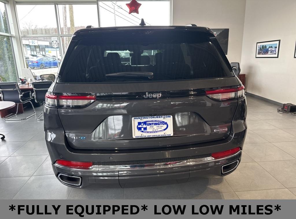 Thumbnail image of 2023 Jeep Grand Cherokee at Huntington Jeep Chrysler