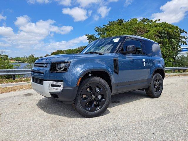 Thumbnail image of 2025 Land Rover Defender at Land Rover Palm Beach