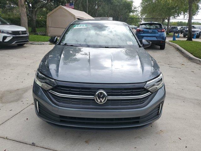 Thumbnail image of 2024 Volkswagen Jetta at Gunther Volvo Cars Coconut Creek - Used