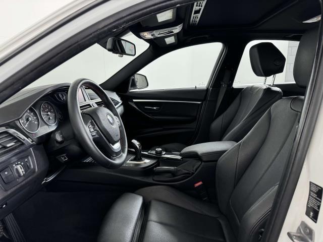 Thumbnail image of 2018 BMW 3 Series at Competition BMW of Smithtown