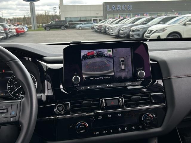 Thumbnail image of 2024 Nissan Pathfinder at Lasco Ford