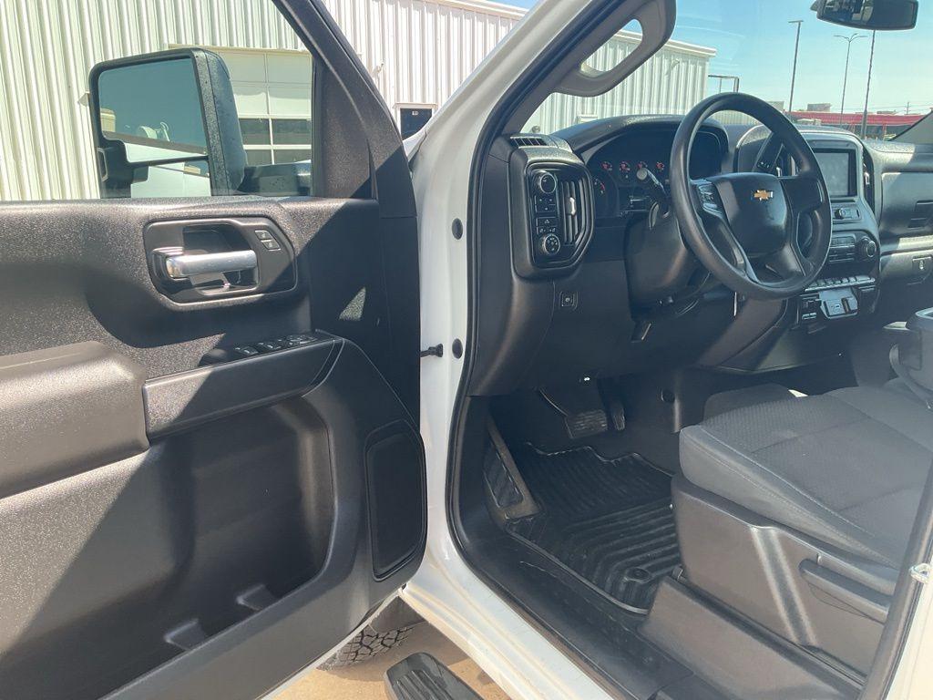 Image of 2022 Chevrolet Silverado 2500HD Custom
