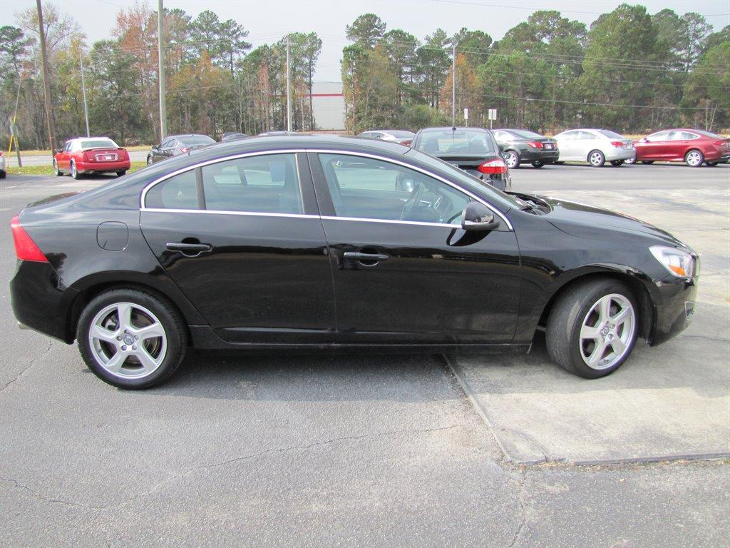 Thumbnail image of 2012 Volvo S60 at Bell's Auto Sales INC
