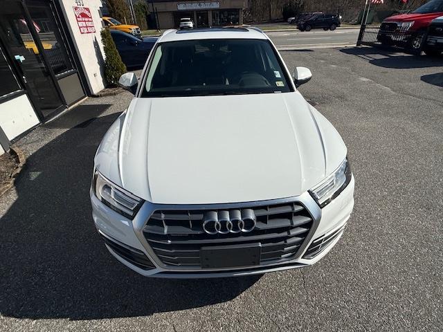 Thumbnail image of 2018 Audi Q5 at Huntington Auto Mall