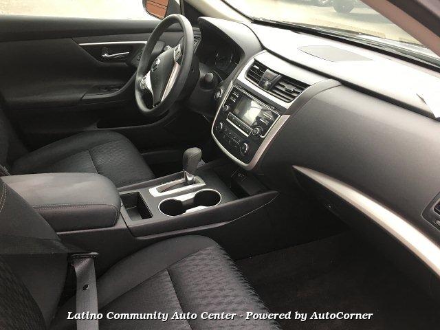 Thumbnail image of 2017 Nissan Altima at Latino Community Auto Center