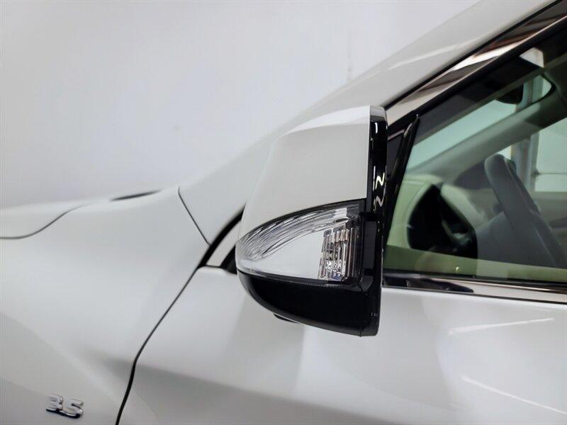 Thumbnail image of 2018 INFINITI QX60 at Coast to Coast Auto Inc