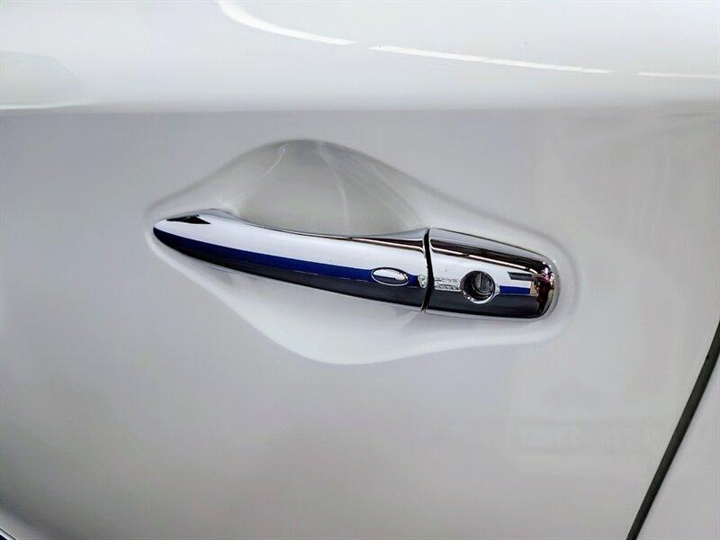 Thumbnail image of 2018 INFINITI QX60 at Coast to Coast Auto Inc
