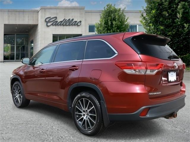 Thumbnail image of 2017 Toyota Highlander at Trinity Cadillac