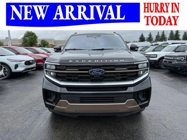 Thumbnail image of 2025 Ford Expedition MAX at Metro Ford (NY)