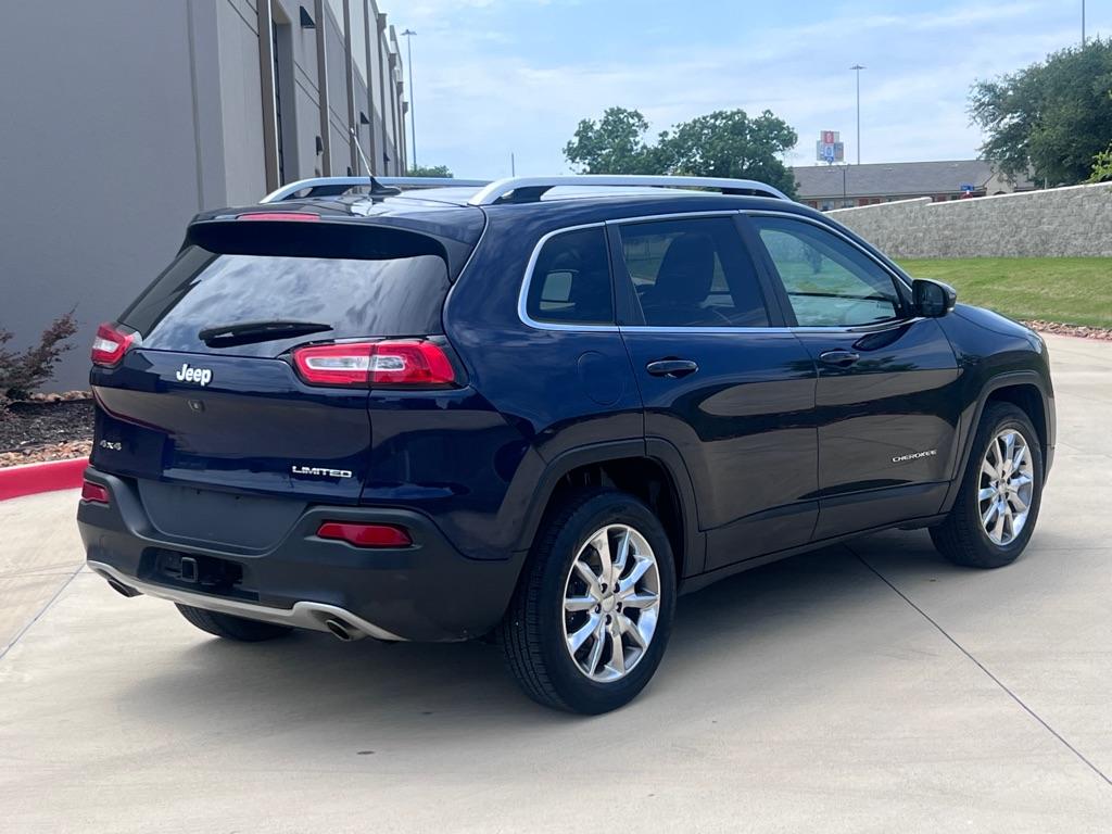 Thumbnail image of 2014 Jeep Cherokee at EXECUTIVE AUTO SALES DFW, L.L.C.