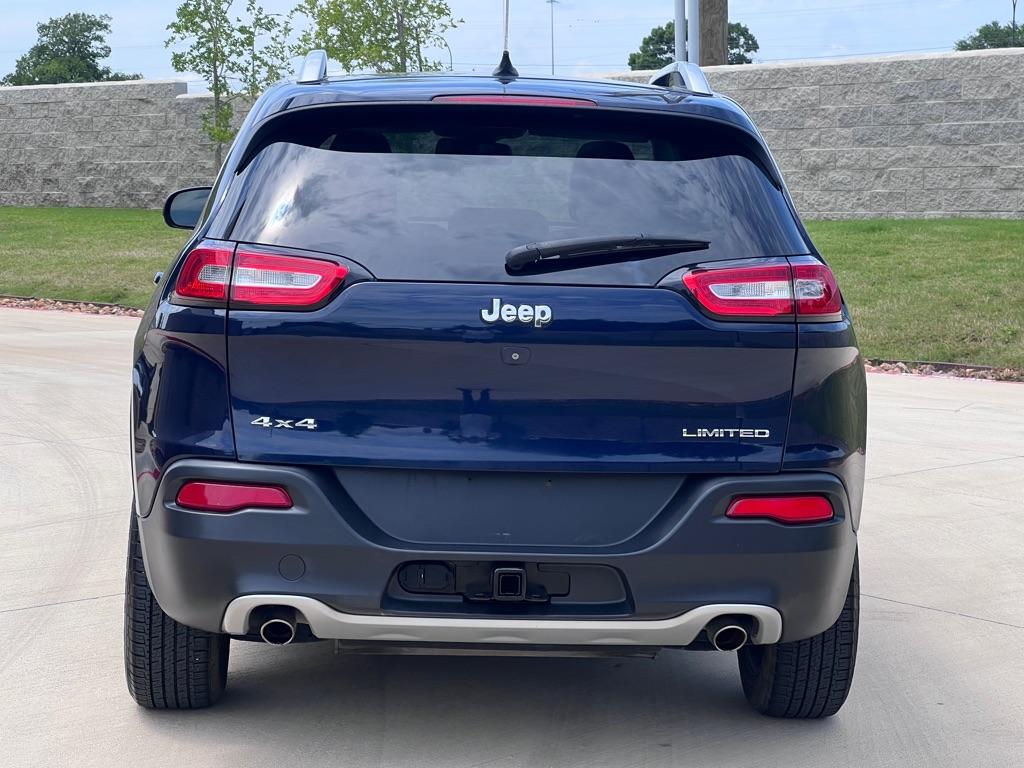 Thumbnail image of 2014 Jeep Cherokee at EXECUTIVE AUTO SALES DFW, L.L.C.