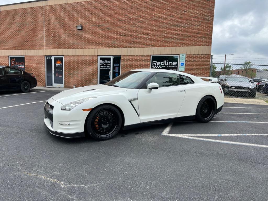 Thumbnail image of 2014 Nissan GT-R at Redline Motorsports