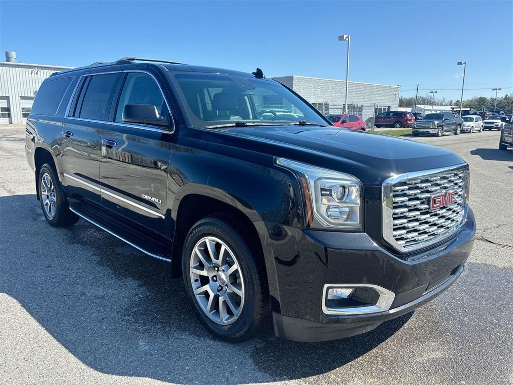 Thumbnail image of 2019 GMC Yukon XL at LaFontaine Chevrolet Buick GMC of St. Clair