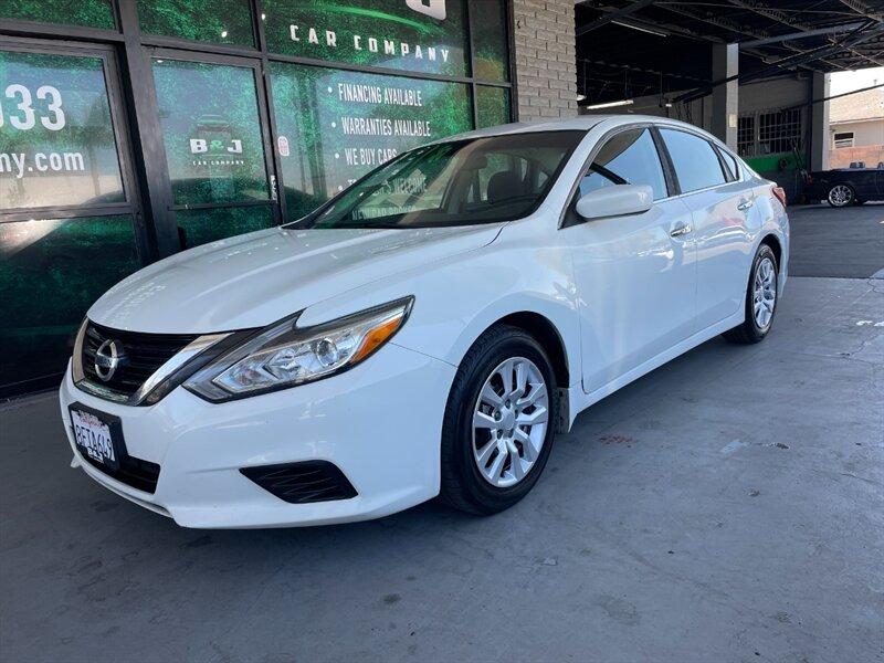 Thumbnail image of 2018 Nissan Altima at B & J Car Company