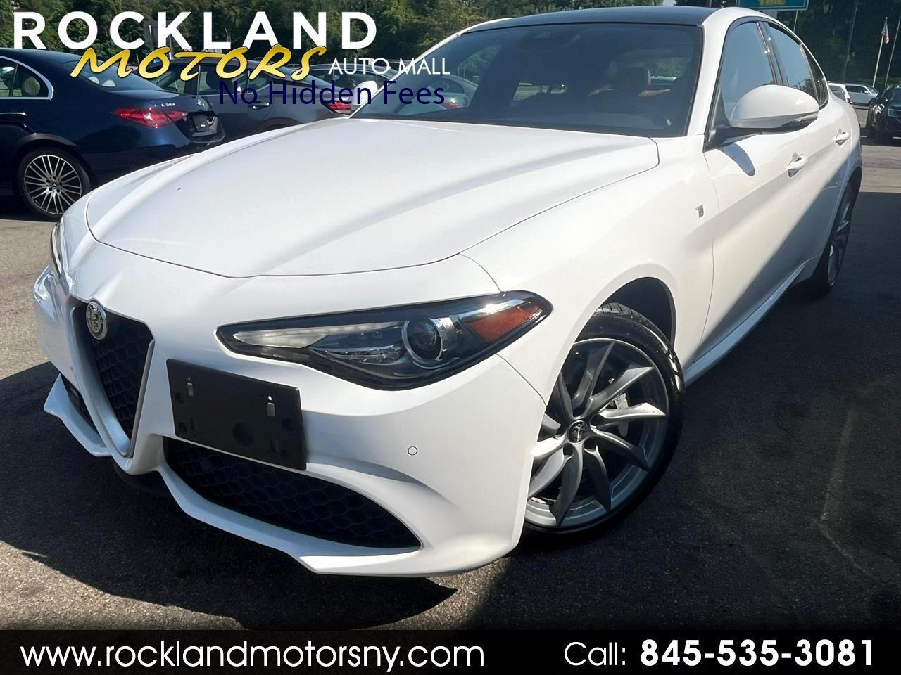 Thumbnail image of 2022 Alfa Romeo Giulia at Rockland Motors