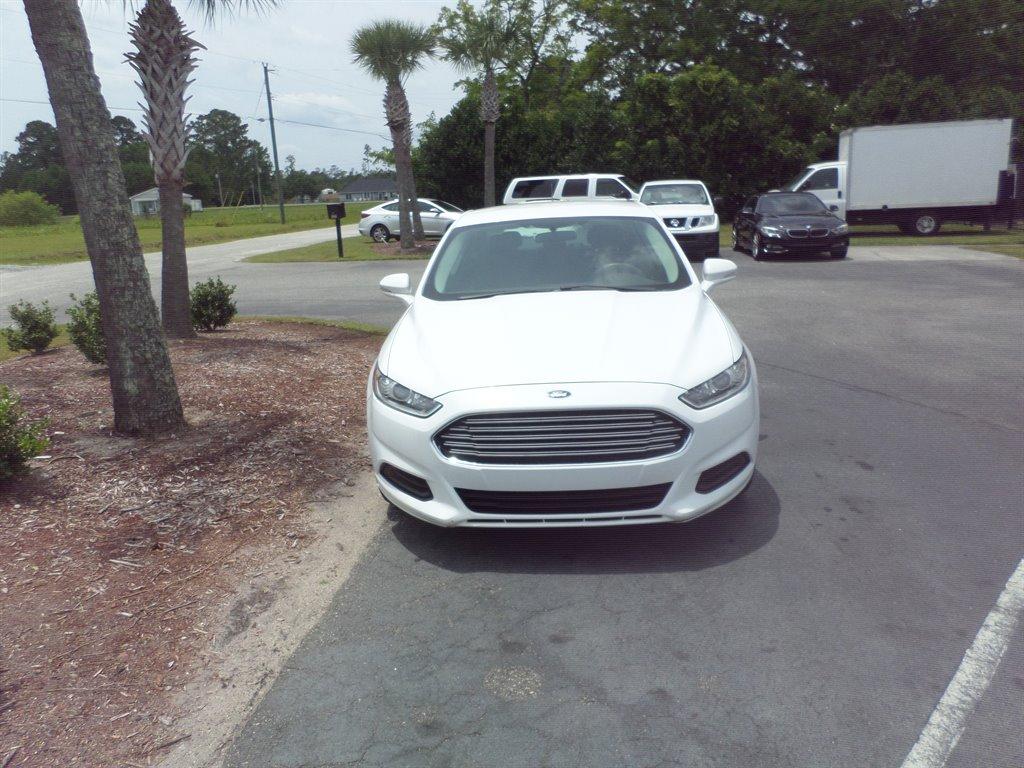Thumbnail image of 2015 Ford Fusion at 1st Choice Auto Sales