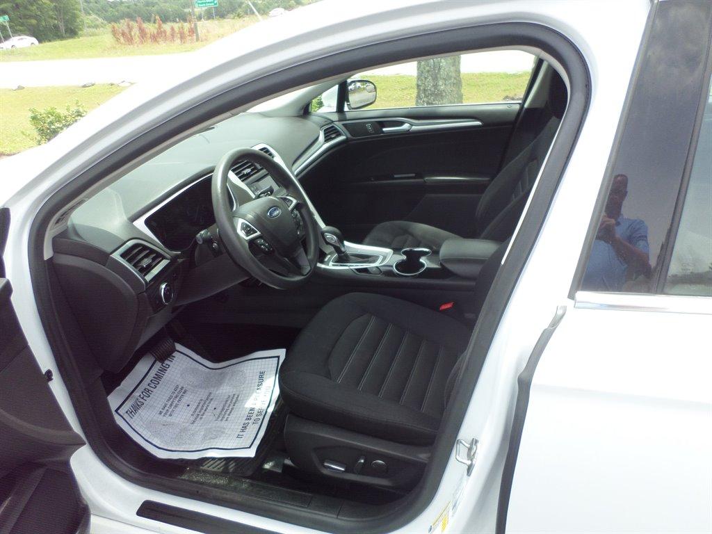Thumbnail image of 2015 Ford Fusion at 1st Choice Auto Sales