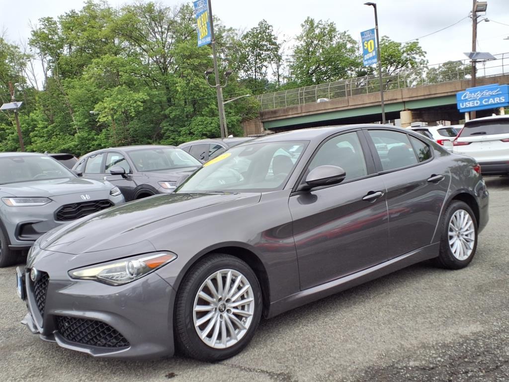 Thumbnail image of 2023 Alfa Romeo Giulia at Vip Honda