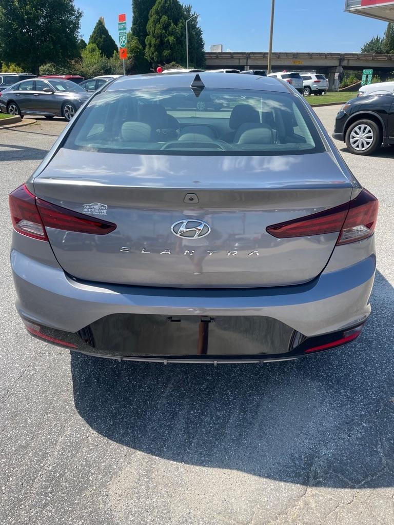 Thumbnail image of 2020 Hyundai ELANTRA at MODERN AUTOMOTIVE SALES LLC