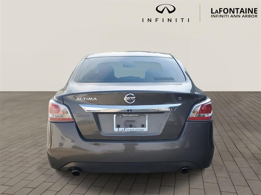 Thumbnail image of 2015 Nissan Altima at LaFontaine Infiniti of Ann Arbor
