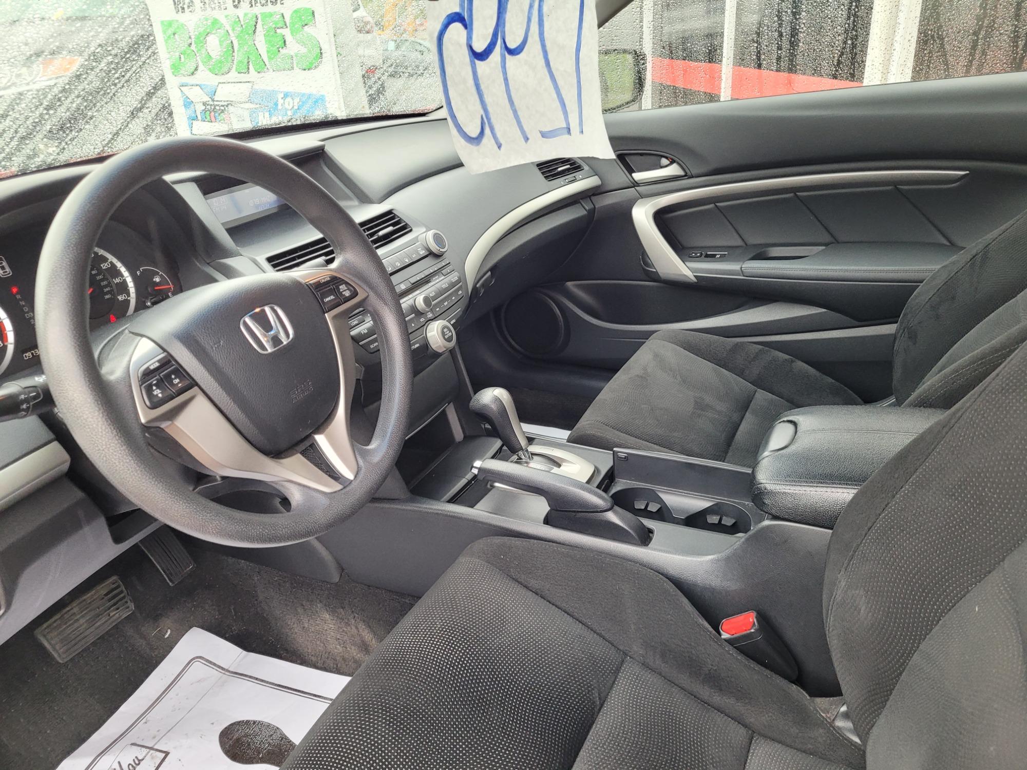 Thumbnail image of 2009 Honda Accord at West 40 Auto Sales