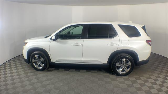 Thumbnail image of 2024 Honda Pilot at Denooyer Chevrolet