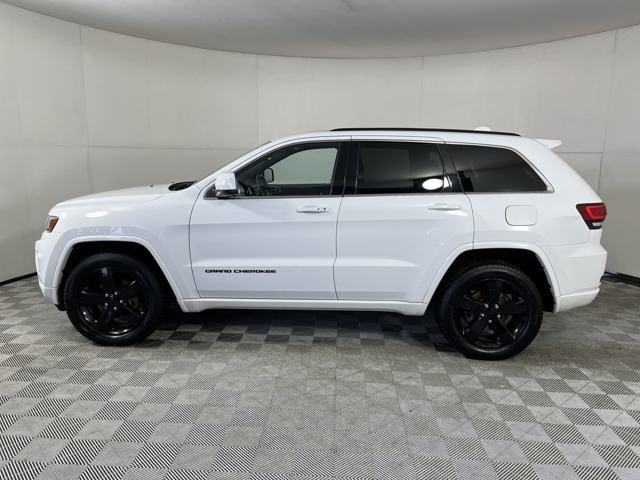 Thumbnail image of 2015 Jeep Grand Cherokee at Serpentini Chevrolet of Medina