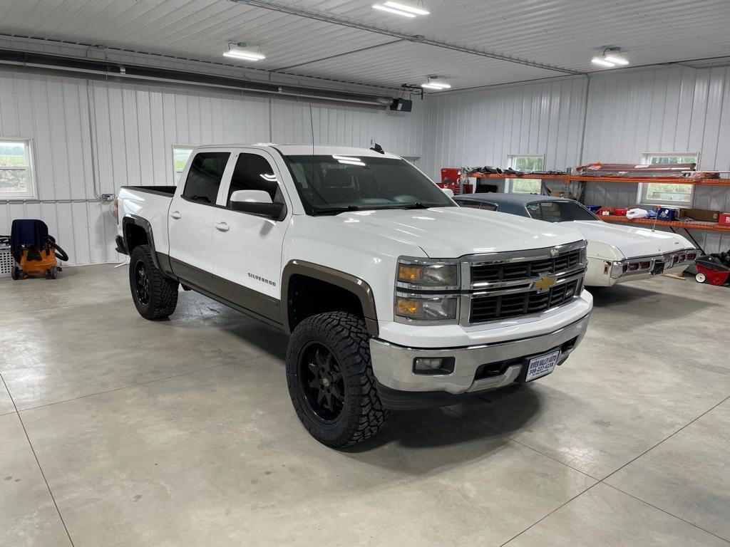 Thumbnail image of 2015 Chevrolet Silverado 1500 at RIVER VALLEY AUTO LLC