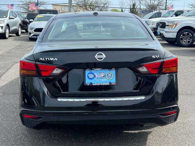 Thumbnail image of 2021 Nissan Altima at Levittown Ford
