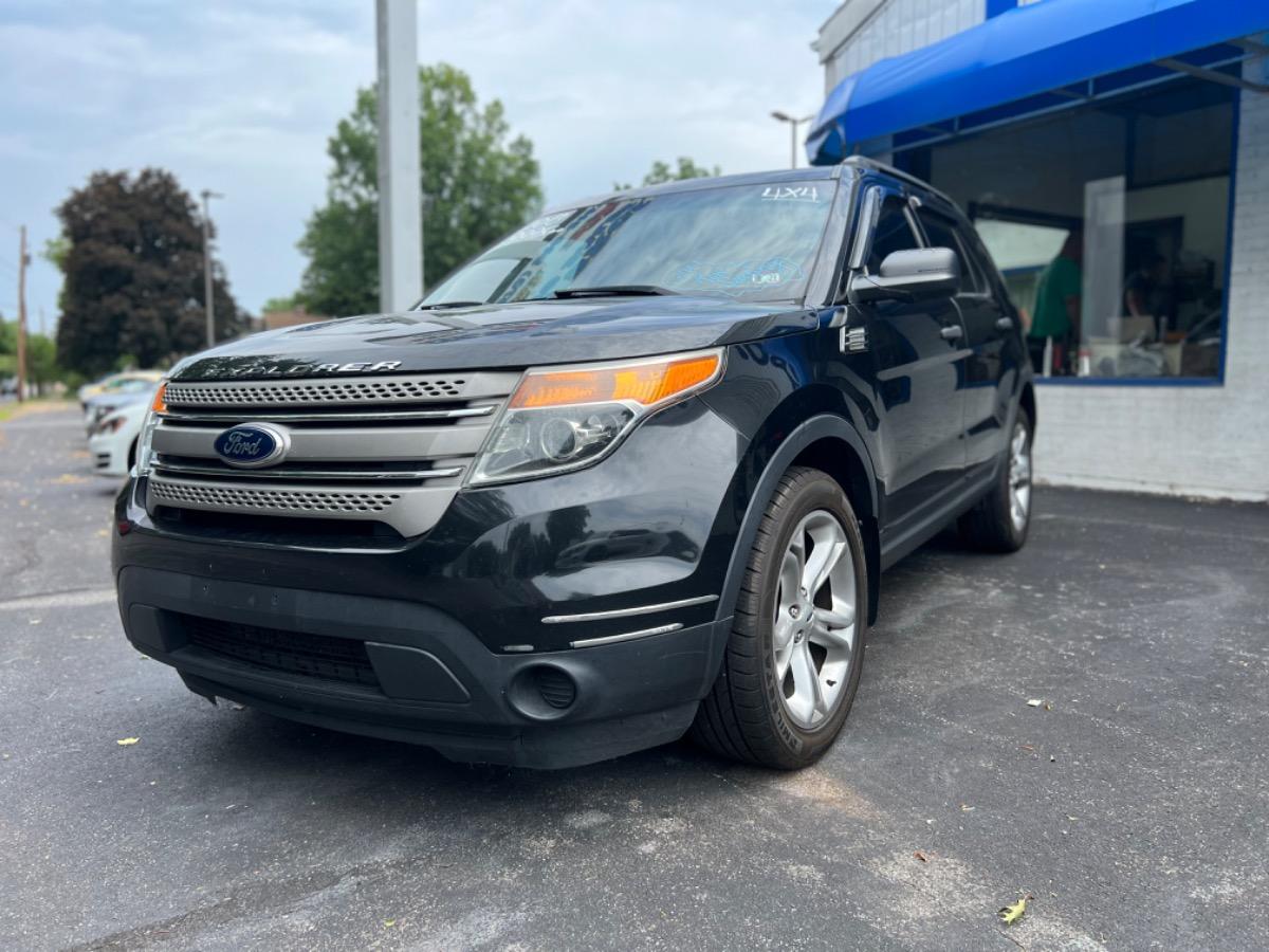 Thumbnail image of 2013 Ford Explorer at Pic Bros. Auto Sales