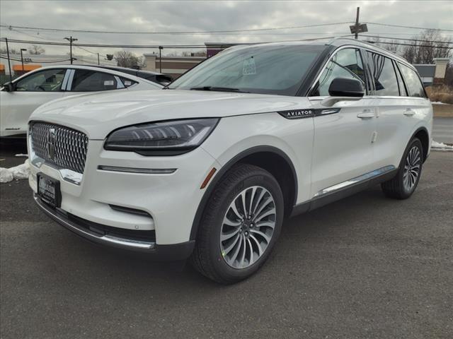 Thumbnail image of 2024 Lincoln Aviator at Liccardi Ford Inc