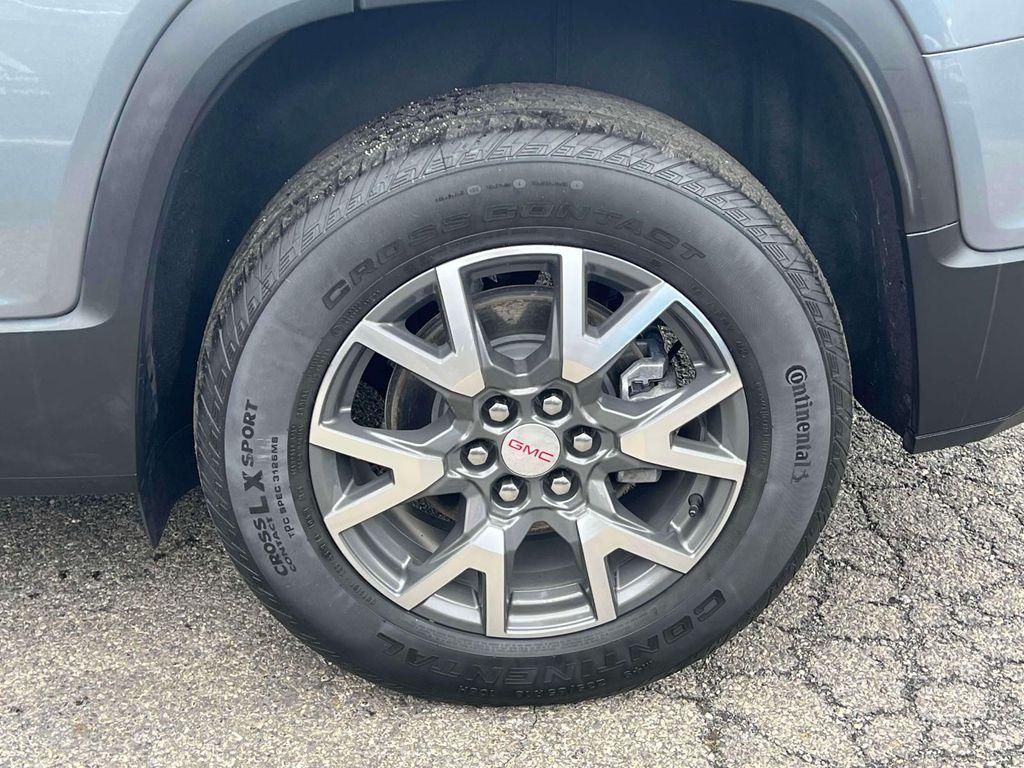 Thumbnail image of 2021 GMC Acadia at Advantage Hyundai Genesis of North Shore