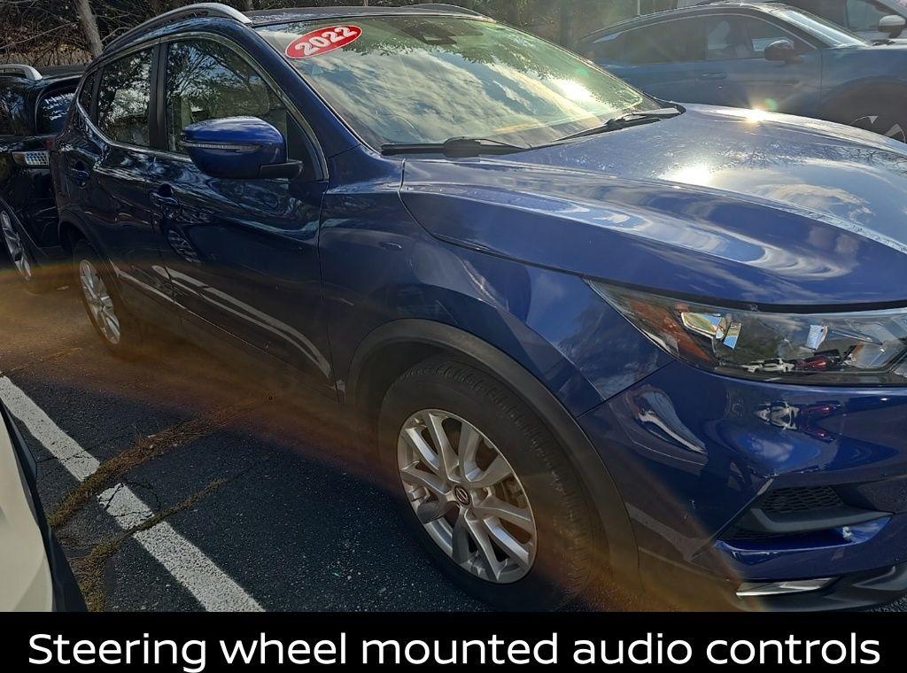 Thumbnail image of 2022 Nissan Rogue Sport at Smithtown Nissan