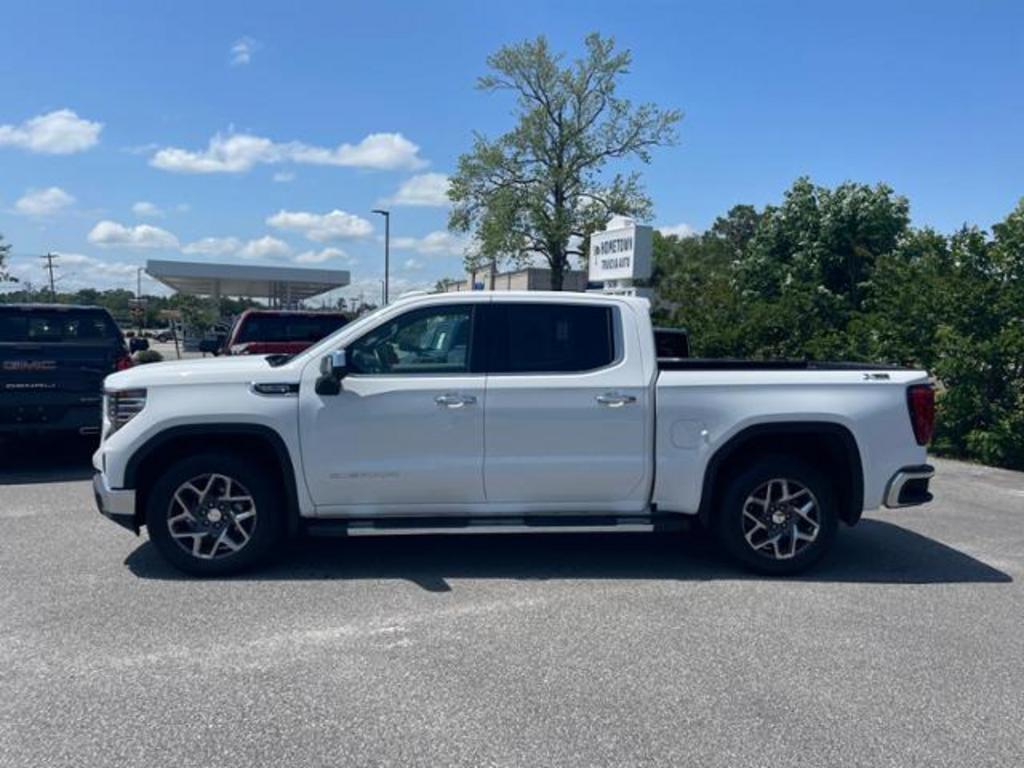 Thumbnail image of 2022 GMC Sierra 1500 at Hometown Truck and Auto