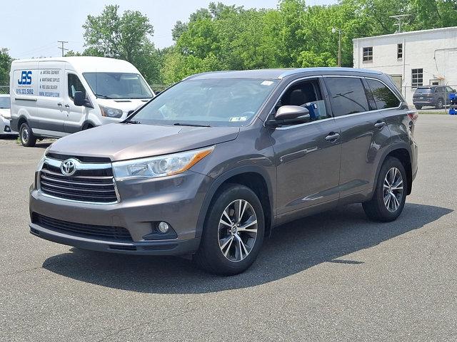 Thumbnail image of 2016 Toyota Highlander at New Fred Beans Boyertown Ford