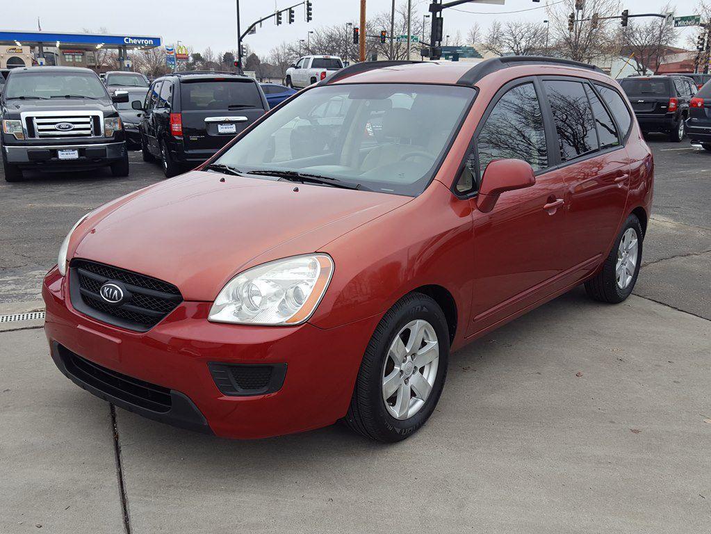 Thumbnail image of 2008 Kia Rondo at AUTO SCOUT