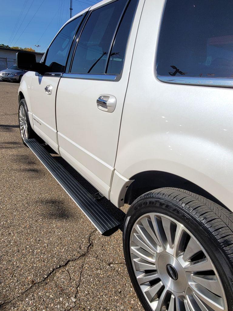 Thumbnail image of 2017 Lincoln Navigator L at NEW WAY MOTORS
