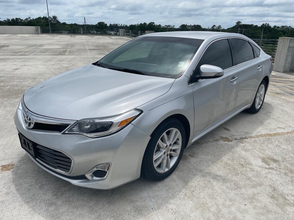 Thumbnail image of 2014 Toyota Avalon at Honda Of The Avenues