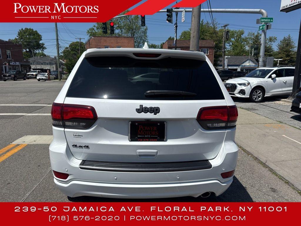 Thumbnail image of 2021 Jeep Grand Cherokee at Power Motors NYC LLC