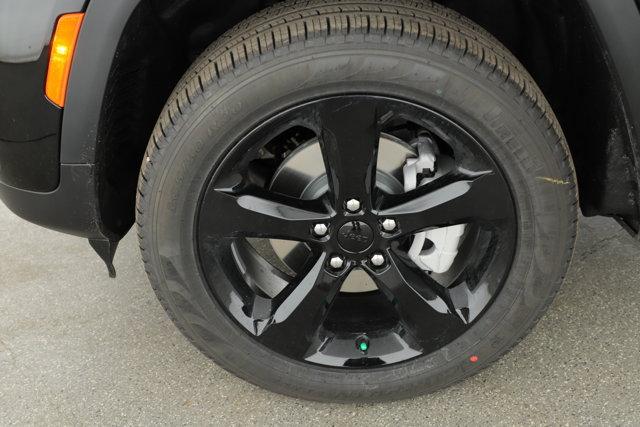 Thumbnail image of 2025 Jeep Grand Cherokee at Bluebonnet Jeep