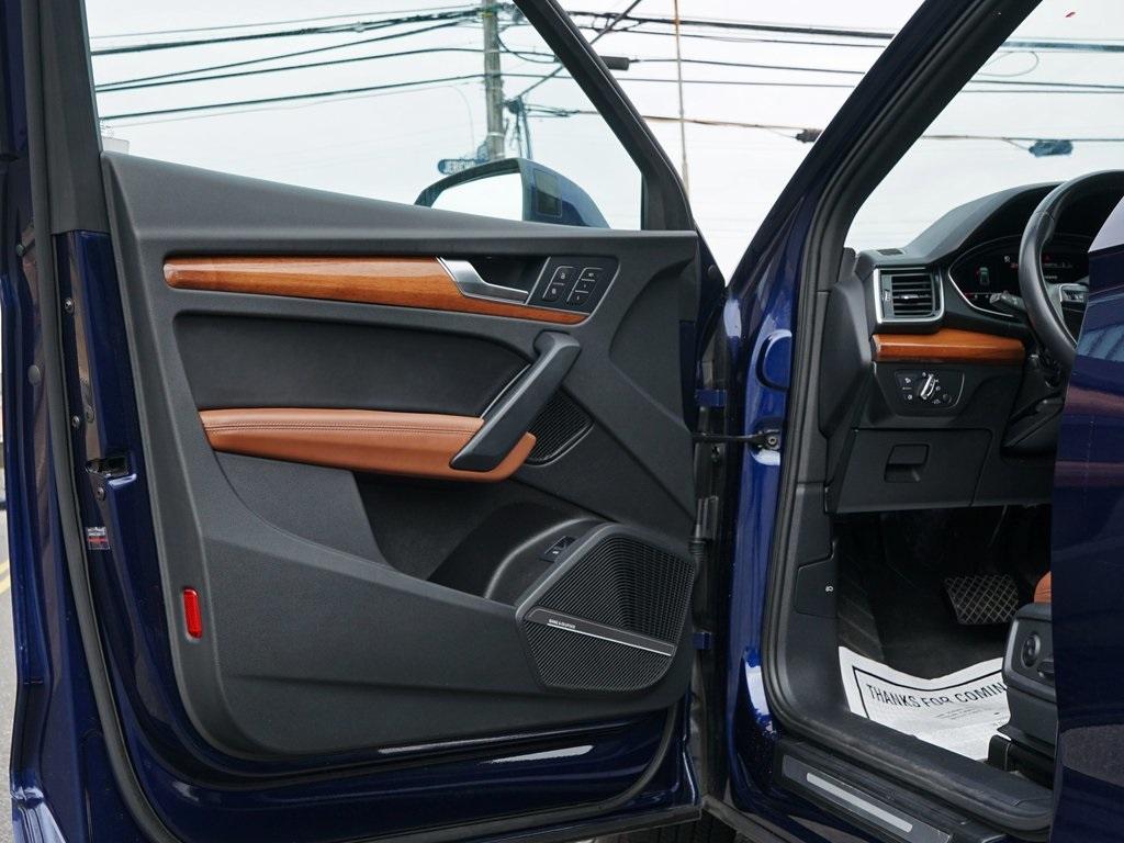 Thumbnail image of 2021 Audi Q5 at Auto Expo Store