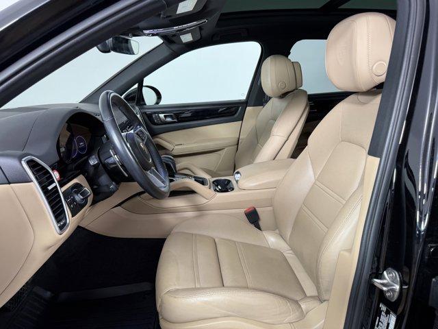 Thumbnail image of 2023 Porsche Cayenne at PorscheWestHouston NEW