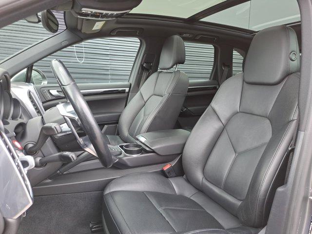 Thumbnail image of 2018 Porsche Cayenne at Porsche of Kings Auto Mall