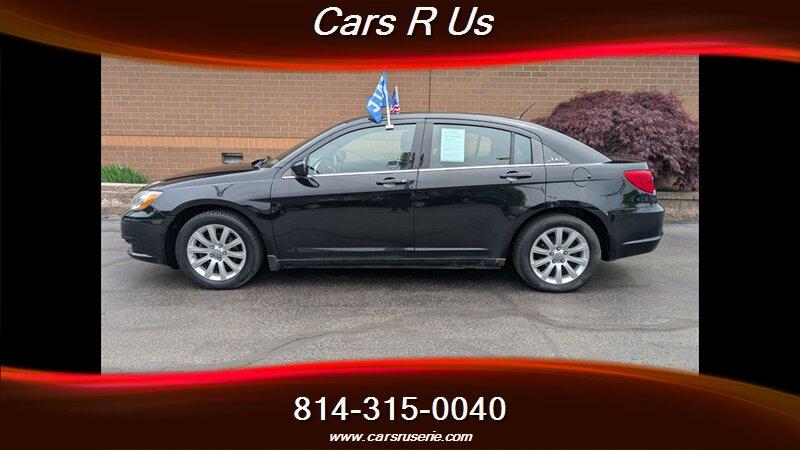 Thumbnail image of 2011 Chrysler 200 at Cars R Us