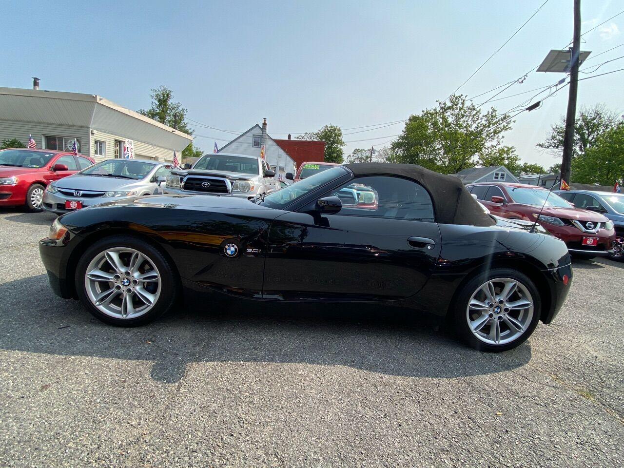 Thumbnail image of 2004 BMW Z4 at Parkway Motors 399 Llc